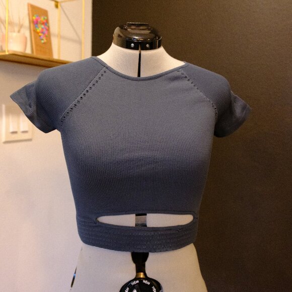 free people movement Tops - Free People Movement fitted cutut crop top for yoga/gym